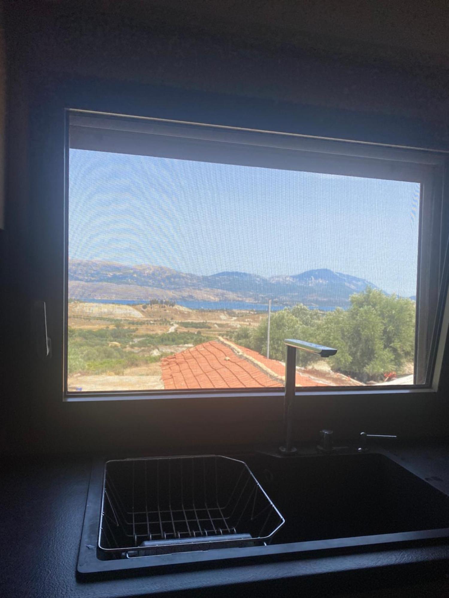 Villeta Nikol “Νηνεμία” Lixouri Luaran gambar